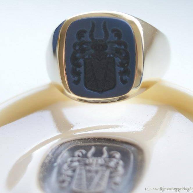 Signet ring rings zegelringen voorbeelden