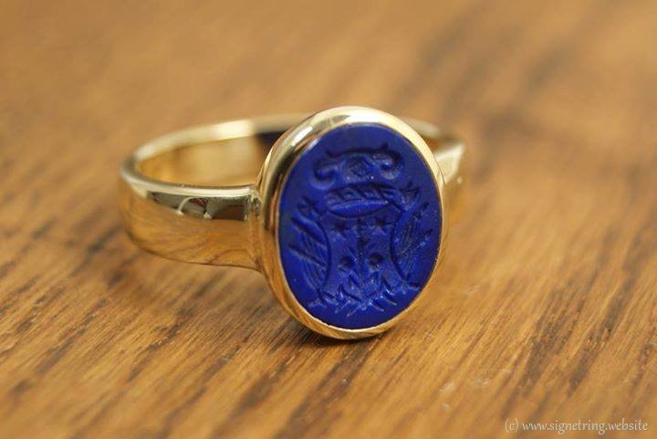 Signet rings ring stone engraved magnificent family